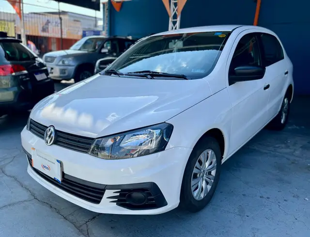 Carro Volkswagen Gol 2017 1.0 MPI Trendline 12V 5p (Flex)