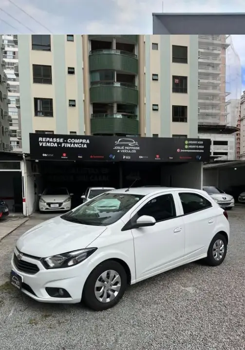 Carro Chevrolet Onix 2019 1.0 LT SPE/4