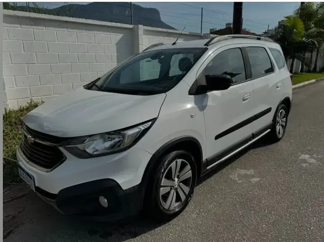 Carro Chevrolet Spin 2019 Activ 1.8 (Flex) (Aut)