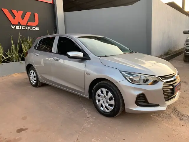 Carro Chevrolet Onix 2022 1.0 (Flex)