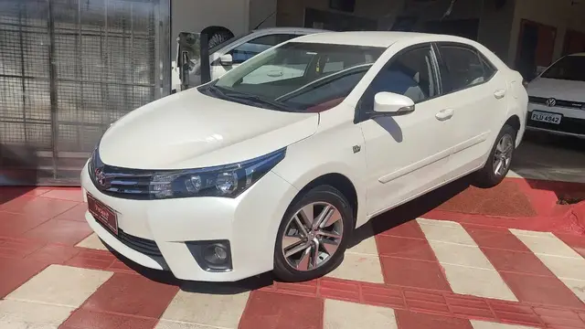 Carro Toyota Corolla 2016 Sedan 1.8 Dual VVT-i GLi (Flex)
