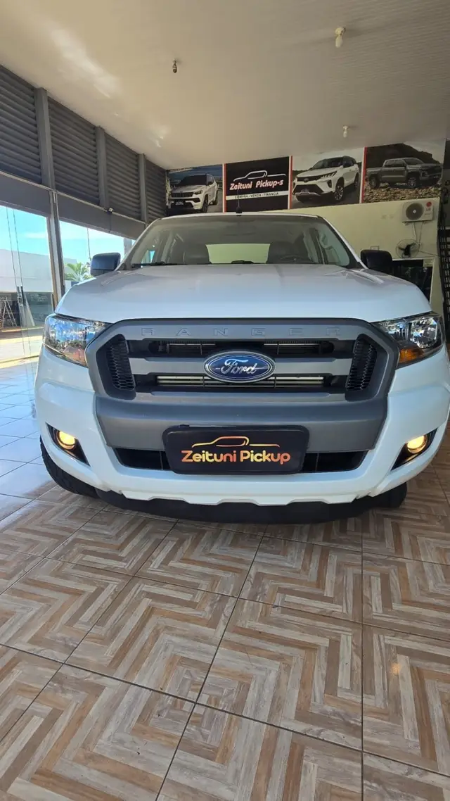 Carro Ford Ranger Cabine Dupla 2018 Ranger 2.2 TD XLS CD 4x4 (Aut)
