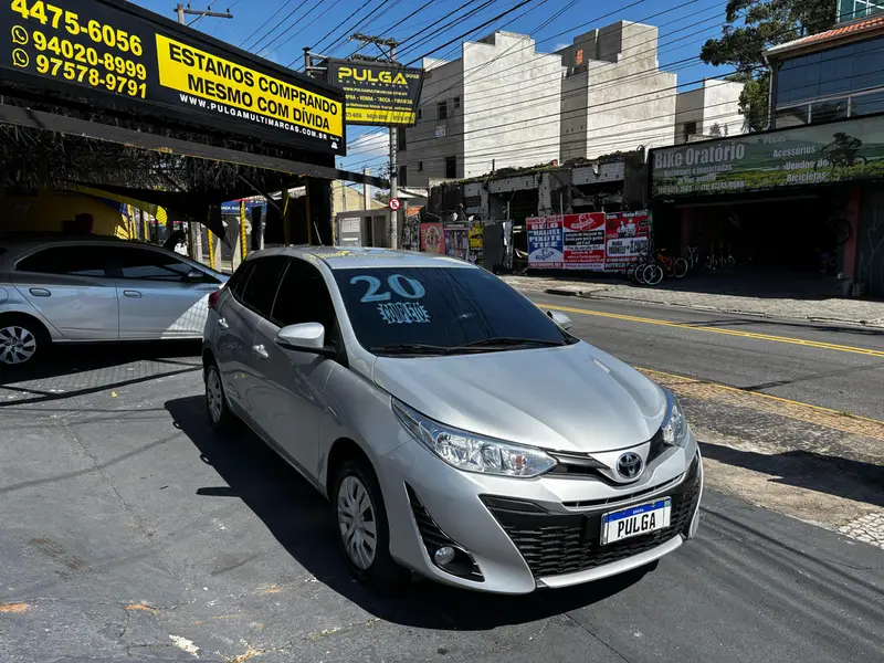 Toyota Yaris 1.3 XL CVT (Flex)