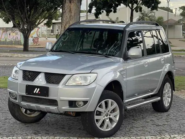 Carro Mitsubishi Pajero TR4 2011 2.0 16V (Flex)
