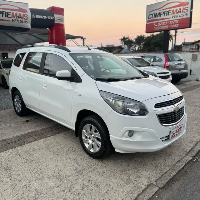 Carro Chevrolet Spin 2014 LTZ 7S 1.8 (Flex) (Aut)