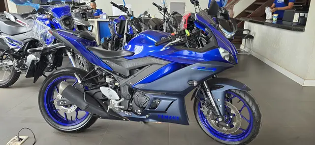 Moto Yamaha YZF R3 2023 ABS