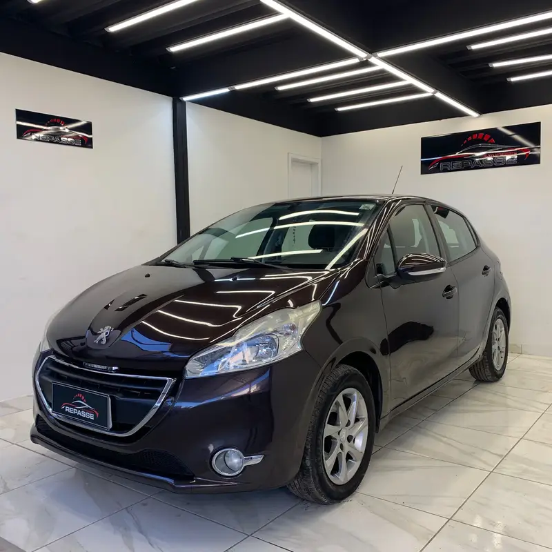 Peugeot 208 Active Pack 1.6 16V (Flex) (Aut)