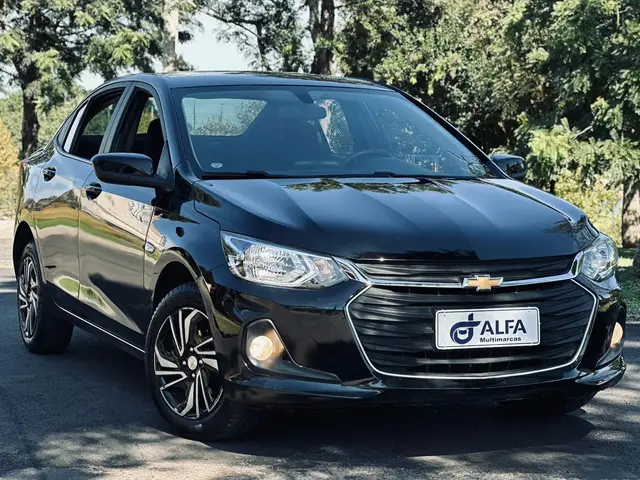 Carro Chevrolet Onix Plus 2024 LT 1.0
