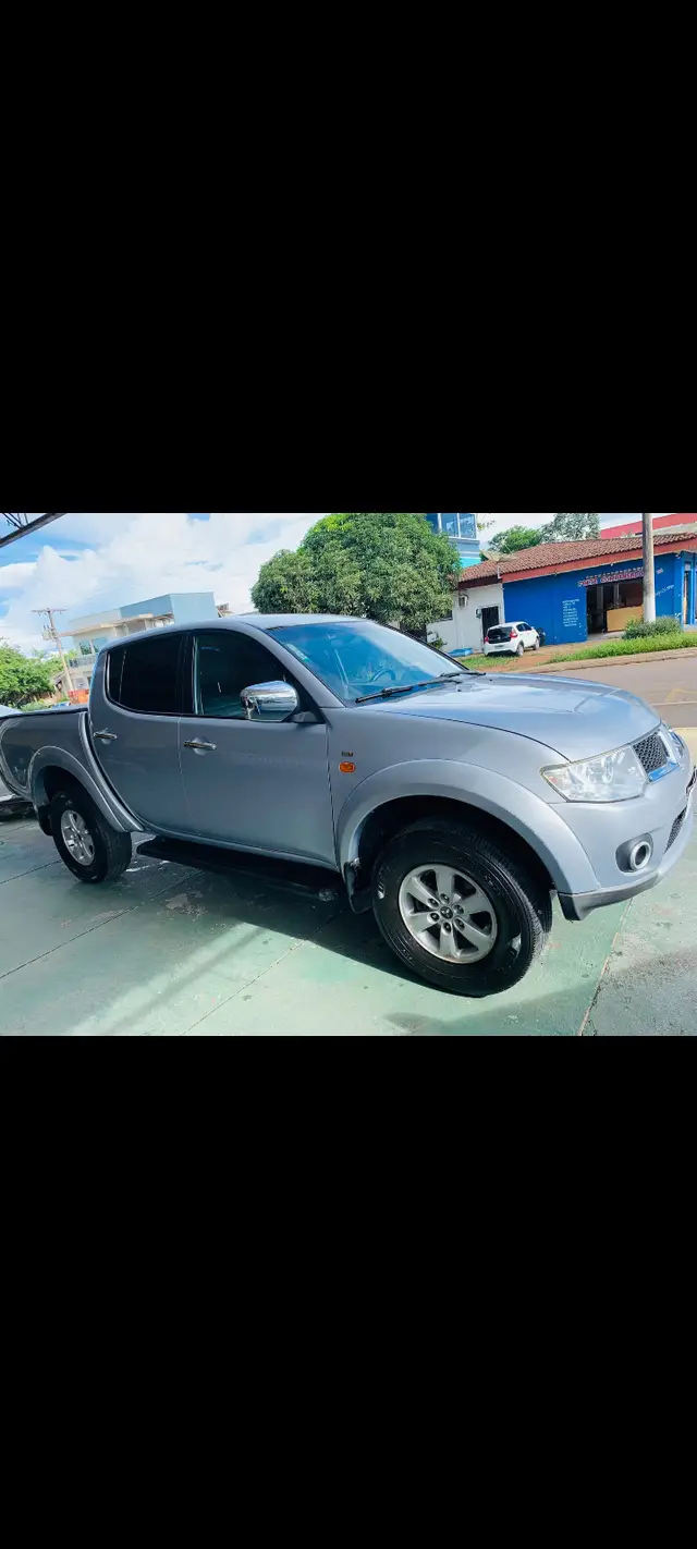 Carro Mitsubishi L200 Triton 2013 3.2 DI-D 4x4