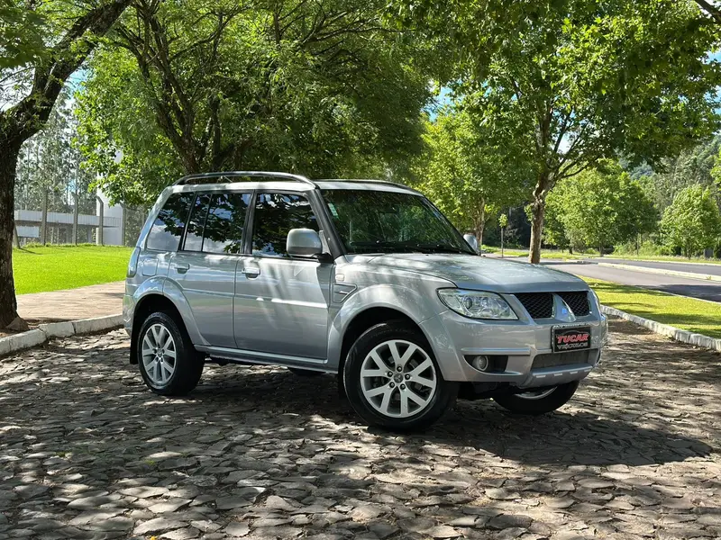 Mitsubishi Pajero TR4 2.0 16V 4x4 (flex) (aut)