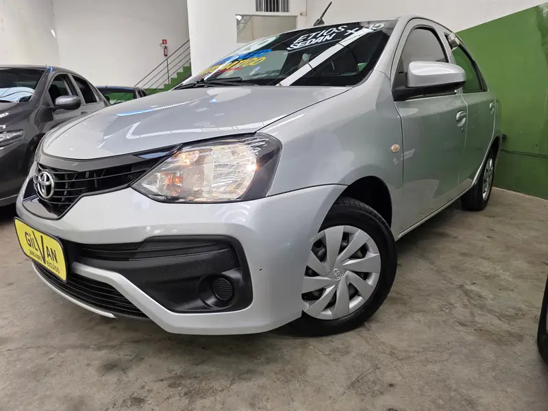 Toyota Etios Sedan X 1.5 (Aut) (Flex)