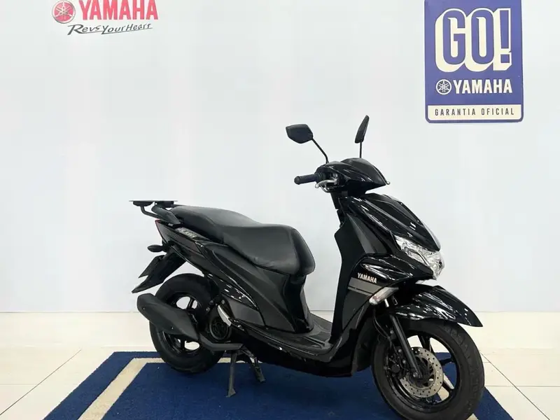 Yamaha Fluo ABS