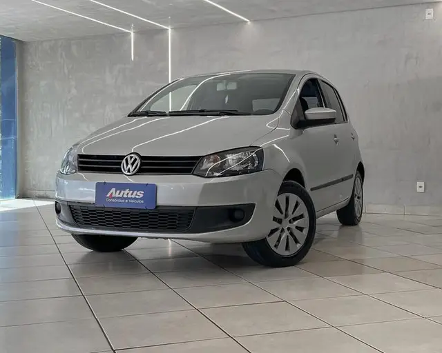 Carro Volkswagen Fox 2013 1.6 VHT (Flex)