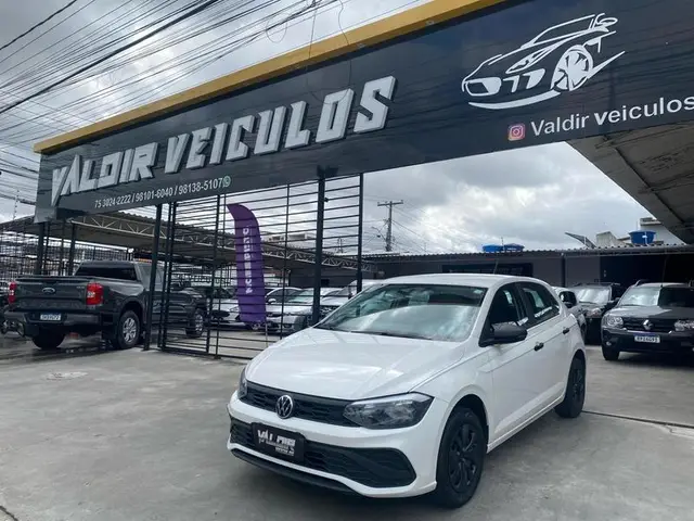 Carro Volkswagen Polo 2024 Track 1.0 Flex 12V 5p