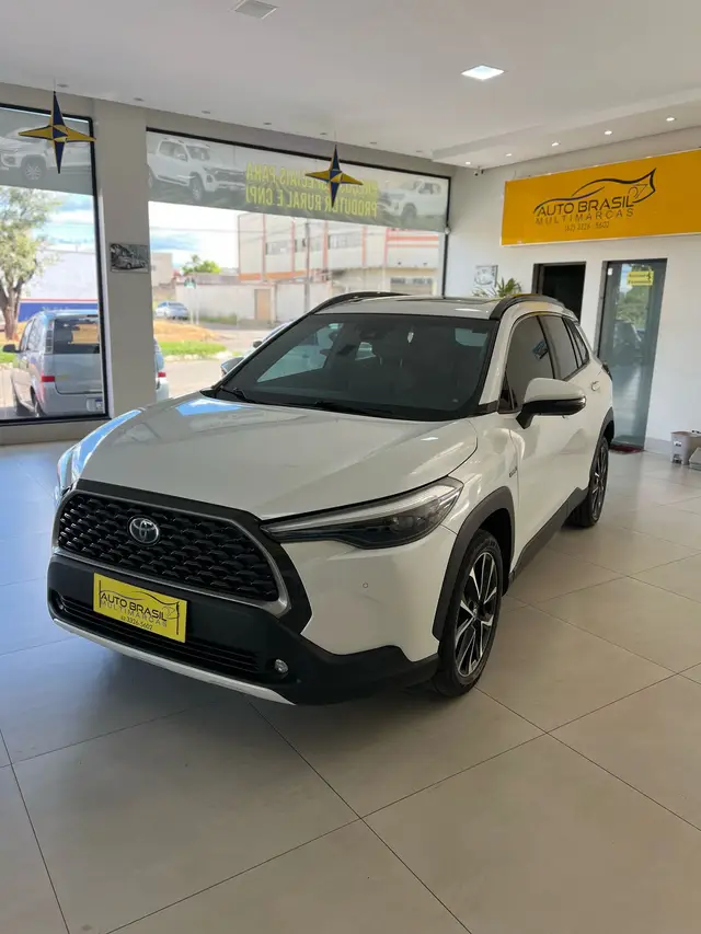 Carro Toyota Corolla Cross 2022 XRX Hybrid 1.8 (flex) (Aut)