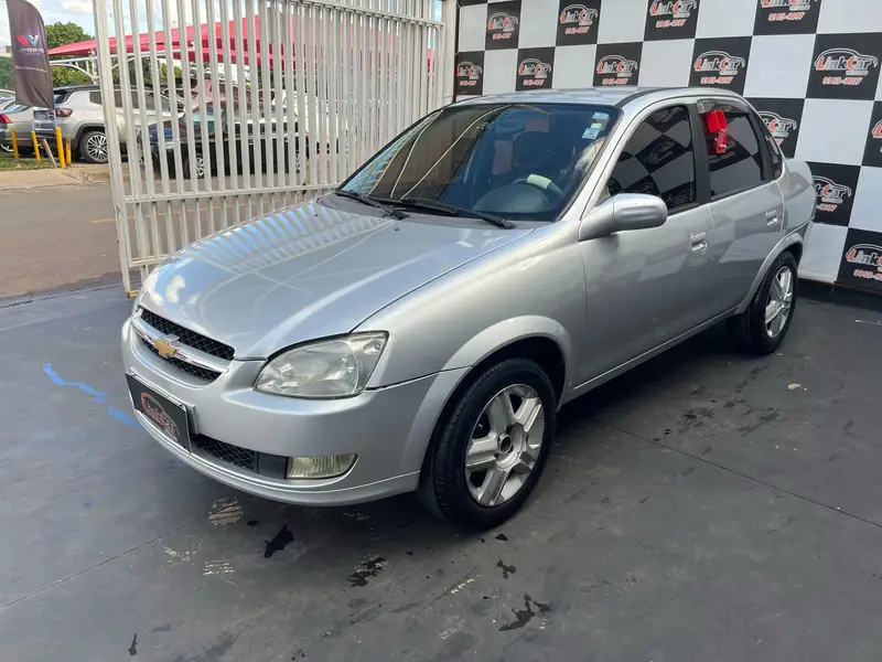 Chevrolet Classic LS 1.0 VHCE (Flex)