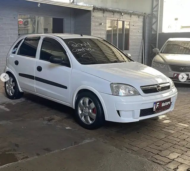 Carro Chevrolet Corsa Hatch 2004 1.0 8V