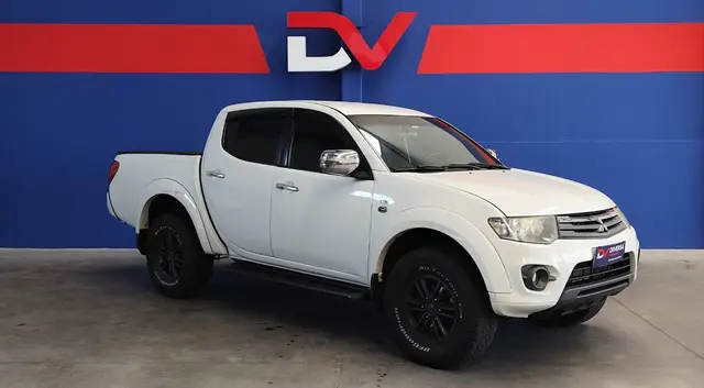 Carro Mitsubishi L200 2015 Triton HPE 3.2 CD TB Int.Diesel Aut