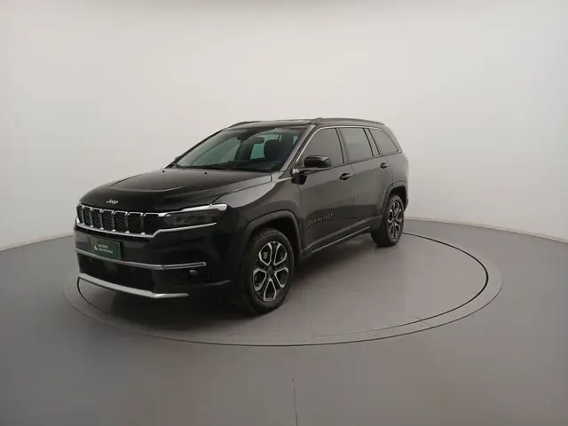 Carro Jeep Commander 2023 Limited 1.3 T270