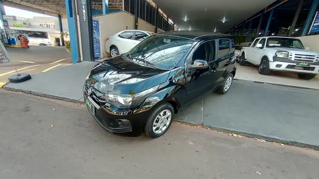 Carro Fiat Mobi 2018 FireFly Drive 1.0 (Flex)