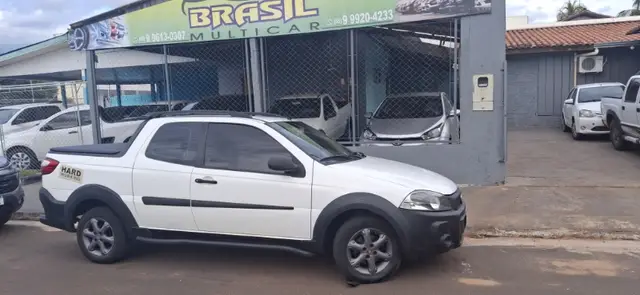 Carro Fiat Strada 2016 Working 1.4 (Flex) (Cabine Dupla)