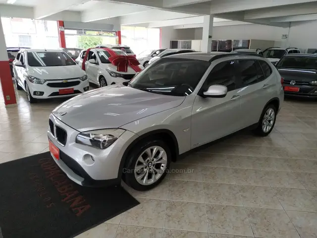 Carro BMW X1 2011 2.0 16V sDrive18i