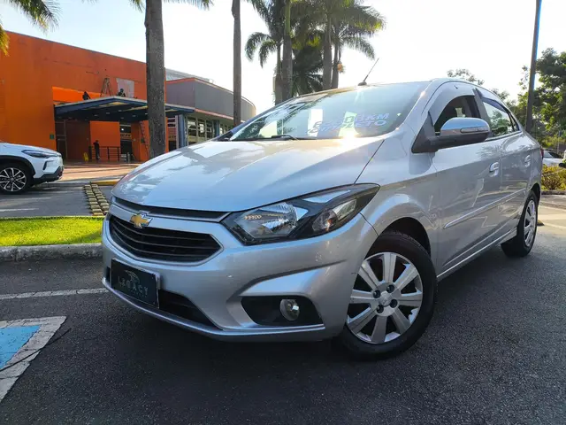 Carro Chevrolet Prisma 2018 1.4 LT SPE/4 (Aut)