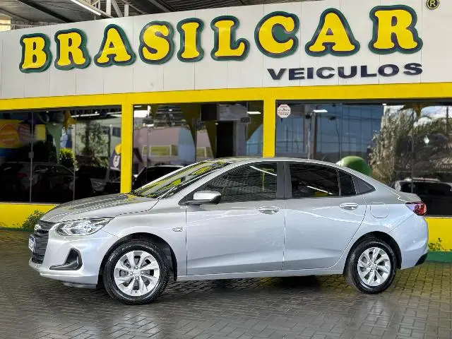 Carro Chevrolet Onix Plus 2020 1.0 LTZ Turbo Flex (Aut)