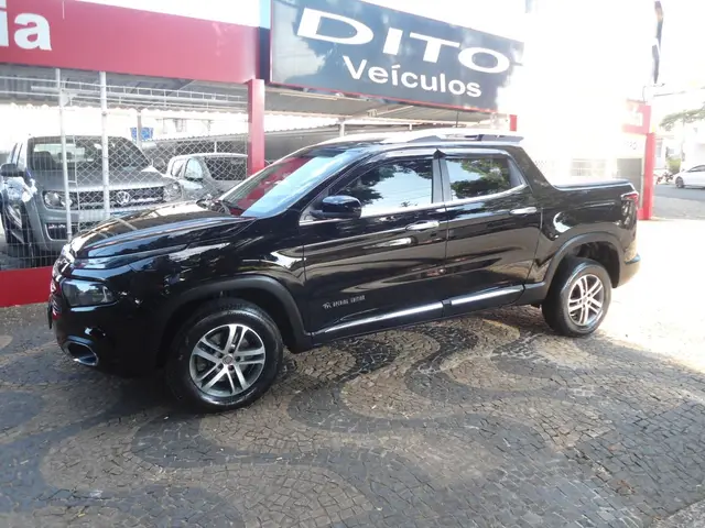 Carro Fiat Toro 2017 Freedom Open Edition 1.8 AT6 4x2 (Flex)
