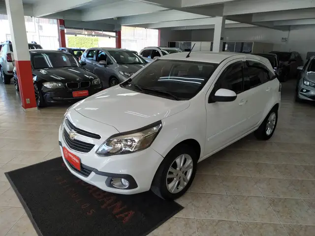 Carro Chevrolet Agile 2014 LTZ 1.4 Easytronic (Flex)