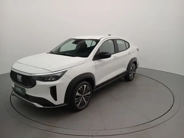Carro Fiat Fastback 2024 Audace