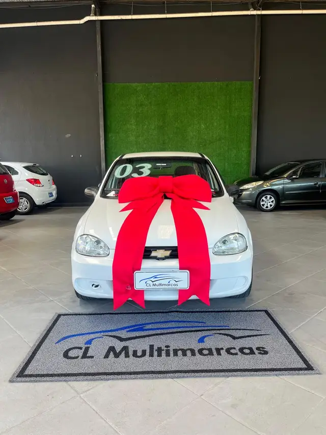 Carro Chevrolet Classic 2003 Corsa Sedan  1.6