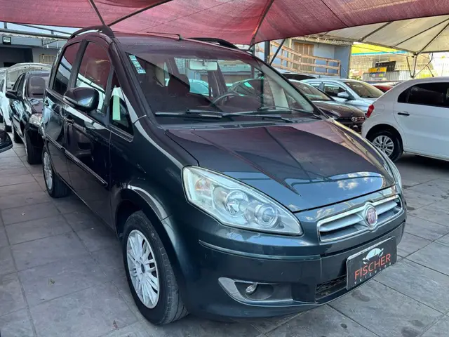 Carro Fiat Idea 2014 Attractive 1.4 8V (Flex)