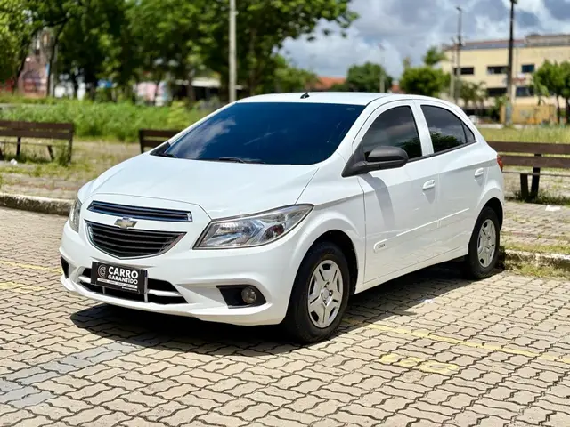 Carro Chevrolet Onix 2015 1.0 LT SPE/4