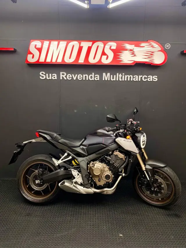 Carro Honda CBR 650R 2022 ABS