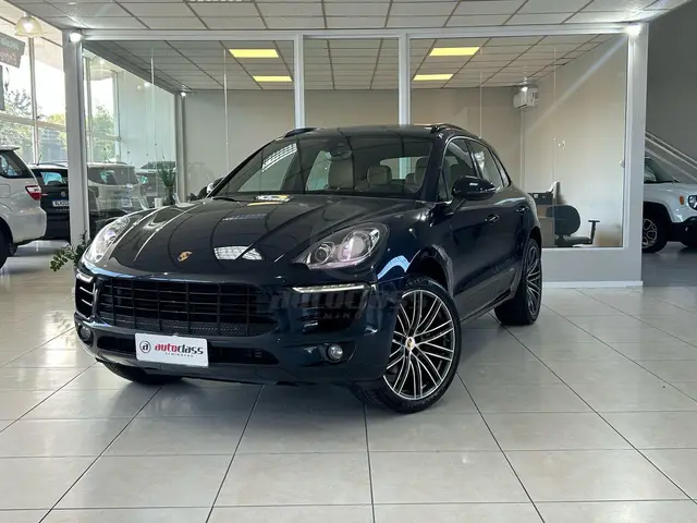 Carro Porsche Macan 2017 2.0 PDK 4WD