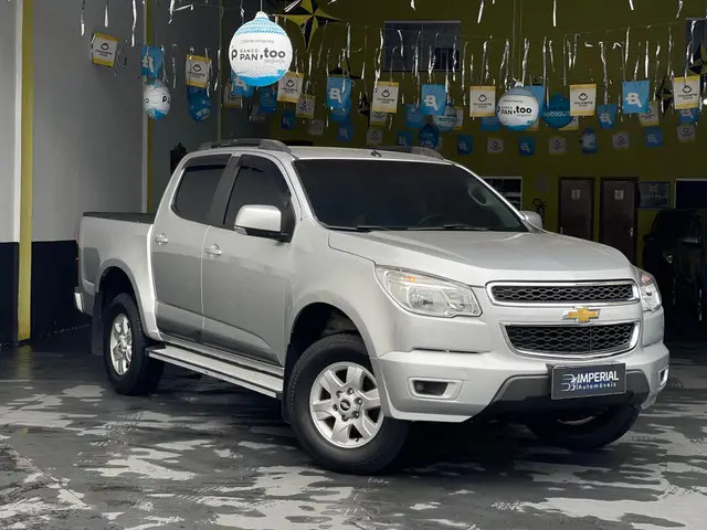 Carro Chevrolet S10 Cabine Dupla 2014 S10 2.4 LT 4x2 (Cab Dupla) (Flex)