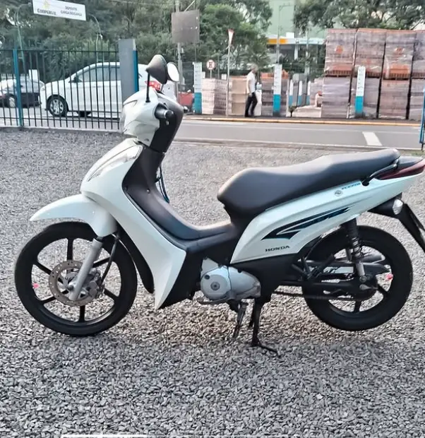 Carro Honda Biz 125i 2014 EX