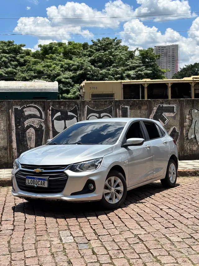 Carro Chevrolet Onix 2021 LT 1.0 (Flex)