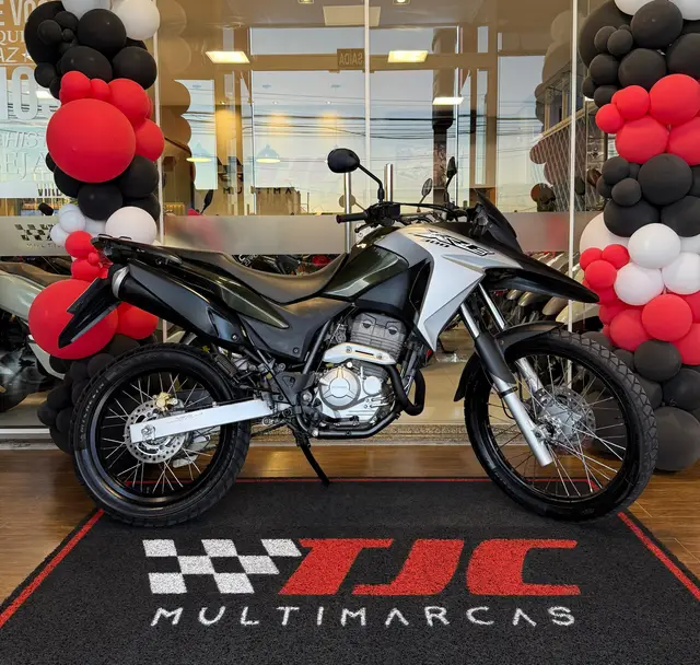 Carro Honda XRE 300 2017 Adventure (Flex)
