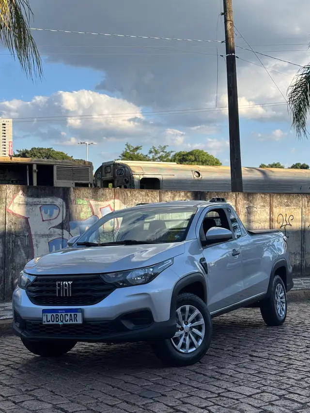 Carro Fiat Strada 2023 Endurance 1.4 Cabine Plus (Flex)