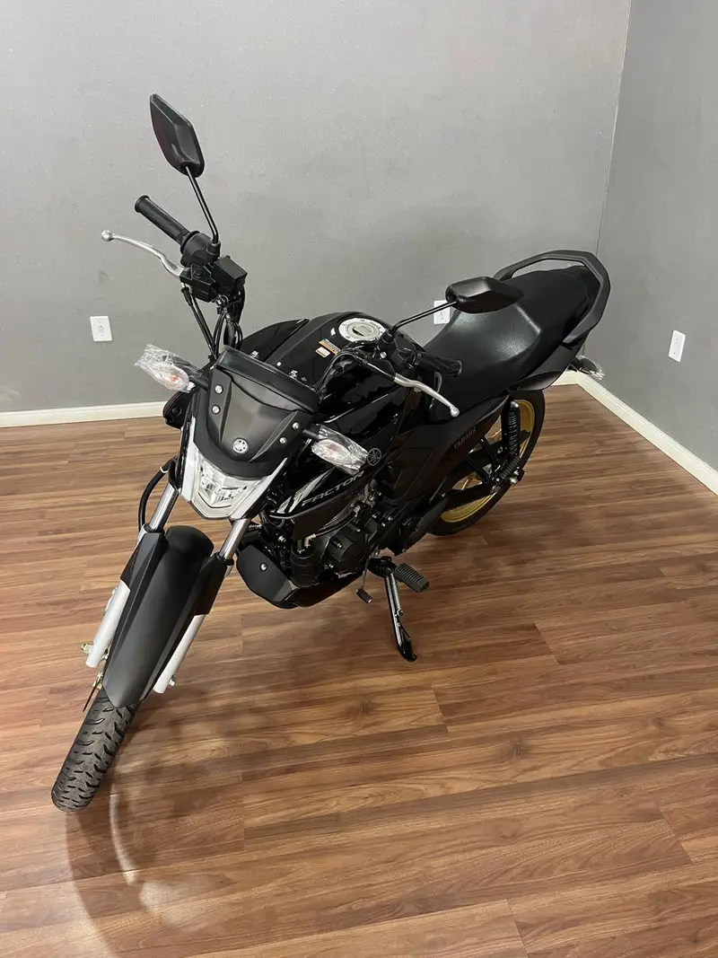 Yamaha YBR 150 Factor DX