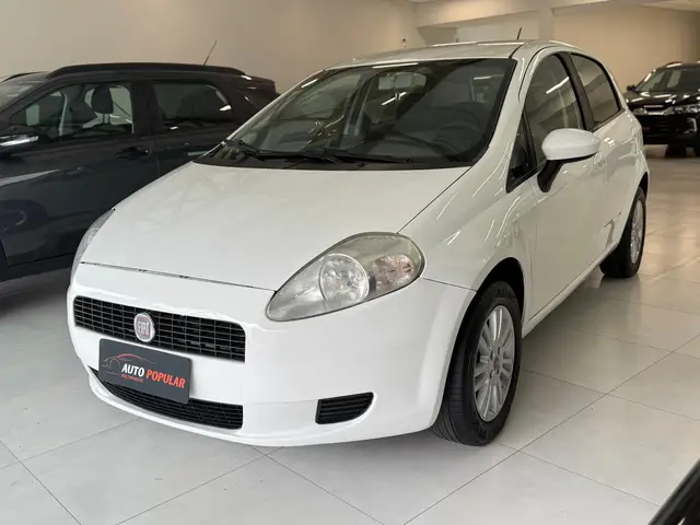 Carro Fiat Punto 2011 Attractive 1.4 (Flex)