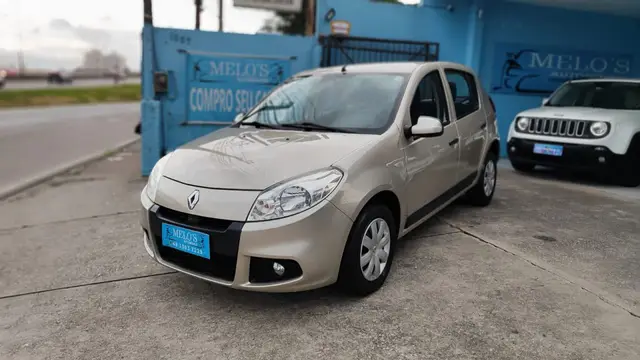 Carro Renault Sandero 2013 Expression 1.0 16V (flex)