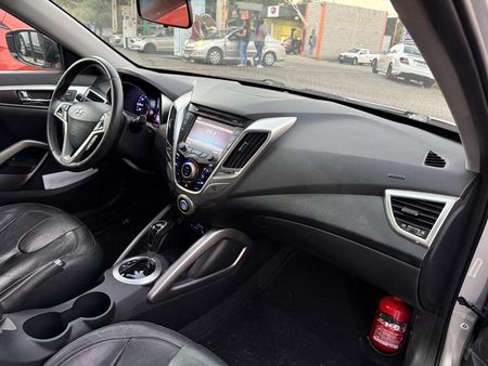 Veloster 1.6 16V (aut)