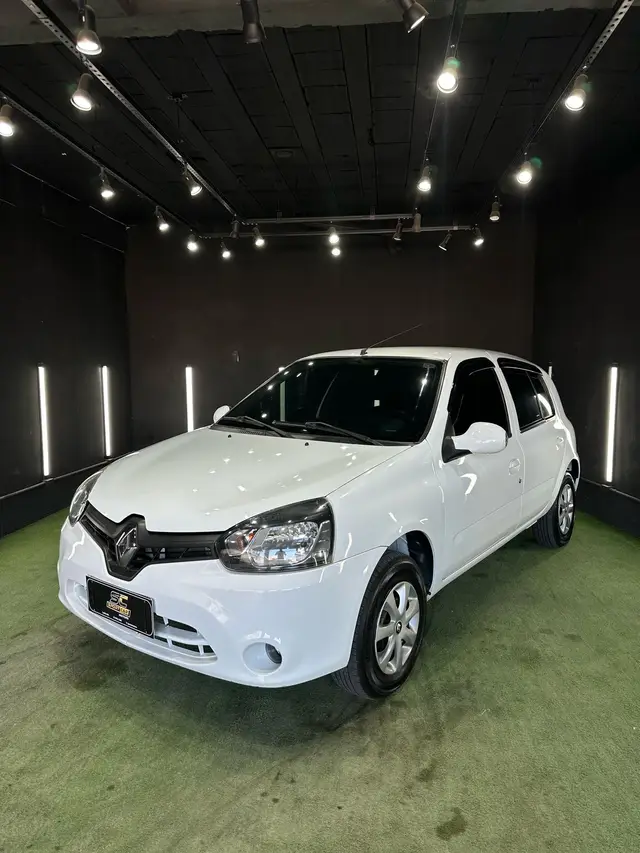 Carro Renault Clio 2016 RL/ JP/Auth.1.0/1.0 Hi-Power 16V