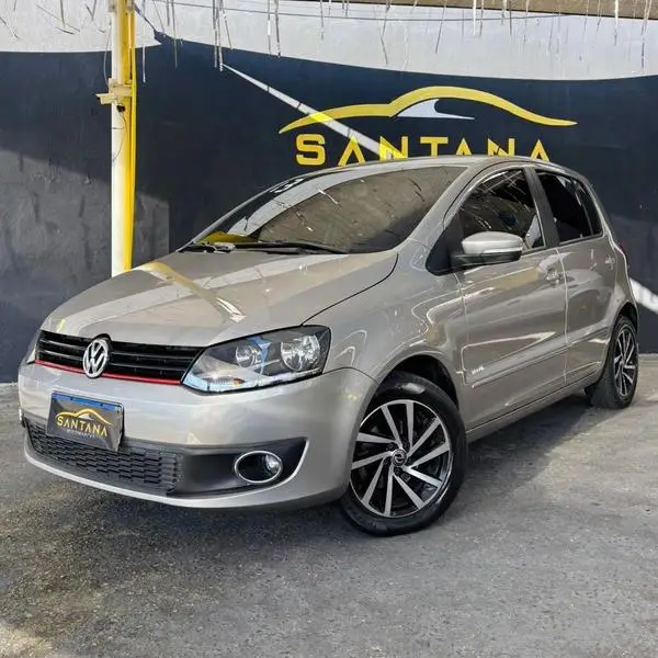 Carro Volkswagen Fox 2013 1.6 VHT (Flex)
