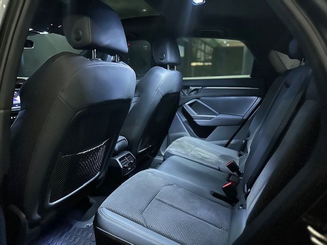Q3 Sportback Performance Black 2.0