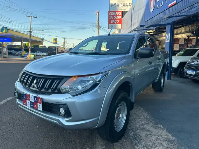 Carro Mitsubishi L200 Triton Sport 2023 GLS 2.4