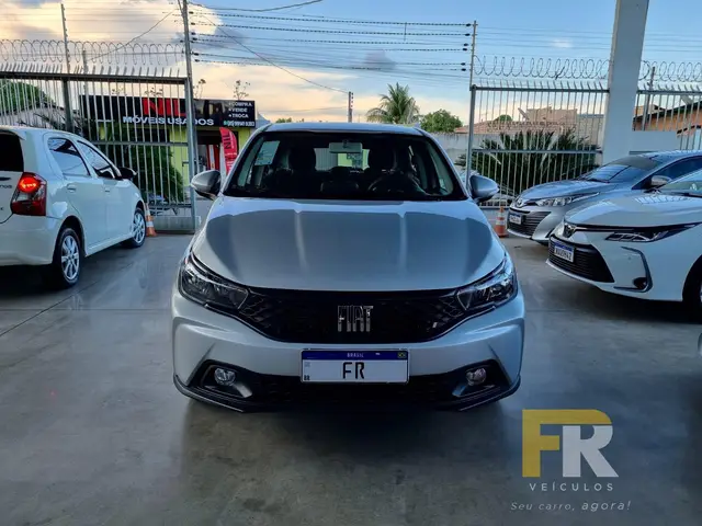 Carro Fiat Argo 2025 Drive 1.0